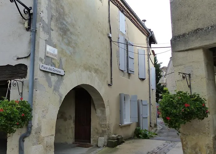 Dom wakacyjny Les Hirondelles Fourcès